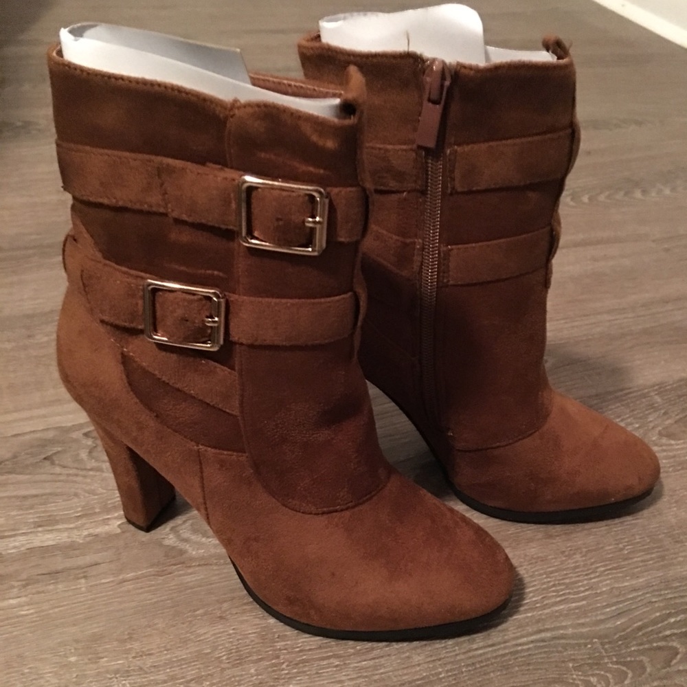 Dark Camel Suede Boots with buckle decor - Picture 2 of 3